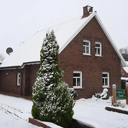 Tolles In - Trientje - Mit Garten Und Ueberdachter Terrasse Casa de Férias